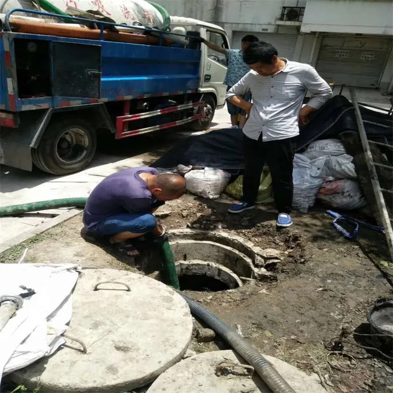 珠海乾务新装修住户：餐饮后厨打烊后排水检查清单，上门前准备与疏通下水道电话15578999886的管道维护场景